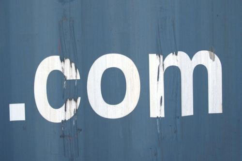 用什么域名查询工具可以查询域名有没有被微信拦截?